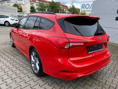 Ford Focus Turnier ST ACC/B&O/RECARO/Assistenz/Kamera — slika 4