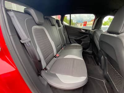 Ford Focus Turnier ST ACC/B&O/RECARO/Assistenz/Kamera — slika 15