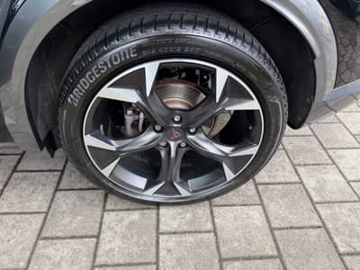 Cupra Formentor e-Hybrid — slika 7
