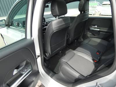 Mercedes-Benz B 200 d DCT WIDESCREEN LED Navi Panorama AHK 17" — slika 10