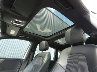 Mercedes-Benz B 200 d DCT WIDESCREEN LED Navi Panorama AHK 17" — slika 17
