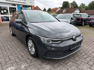 Volkswagen Golf VIII 2.0 TDI Life DSG — slika 1