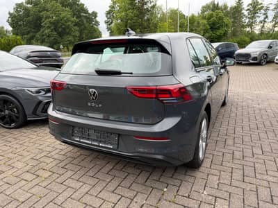 Volkswagen Golf VIII 2.0 TDI Life DSG — slika 10