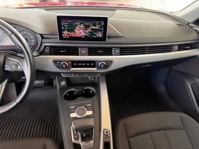 Audi A4 Avant 35 TDI design S line STANDHEIZUNG NAVI — slika 15