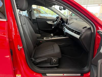 Audi A4 Avant 35 TDI design S line STANDHEIZUNG NAVI — slika 26