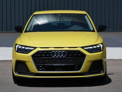 Audi A1 30 TFSI Advanced LED CarPlay SHZ Virtual 17" — slika 23