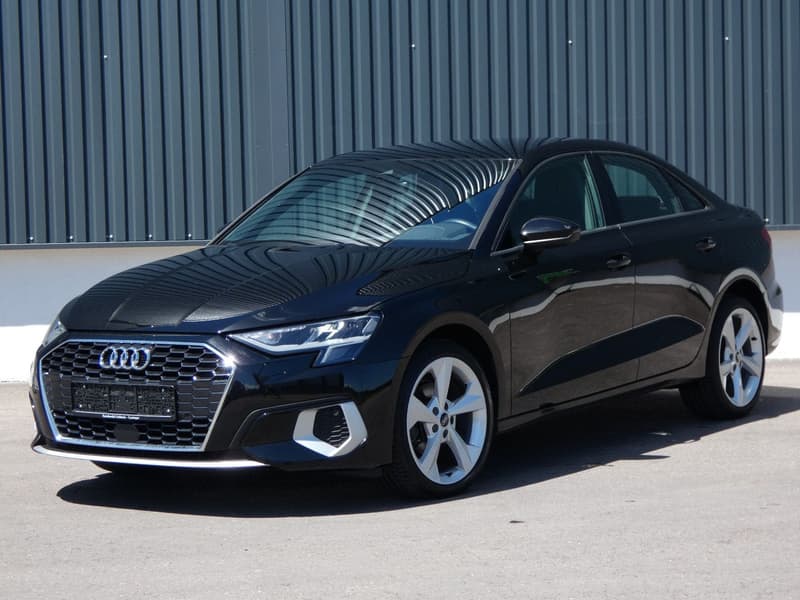Audi A3 30 TDI Lim S tronic Advanced LED Navi ACC 18"