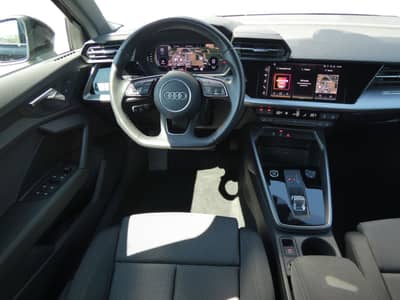 Audi A3 30 TDI Lim S tronic Advanced LED Navi ACC 18" — slika 4