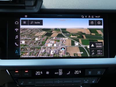 Audi A3 30 TDI Lim S tronic Advanced LED Navi ACC 18" — slika 9