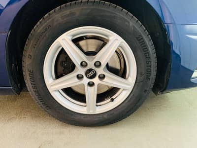 Audi A4 Avant 35 TDI S-tronic°AHK°SHZ°LED°NAVI°TEMP° — slika 23