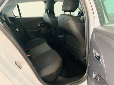 Opel Corsa F Elegance — slika 16