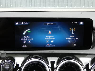 Mercedes-Benz CLA 180 Coupe Aut. LED Navi WIDESCREEN Teilleder — slika 12