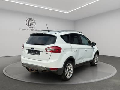 Ford Kuga Titanium Individual*Pano*Xenon*AHK*Navi*PDC — slika 5