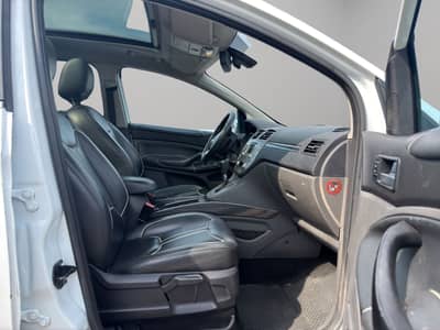 Ford Kuga Titanium Individual*Pano*Xenon*AHK*Navi*PDC — slika 15
