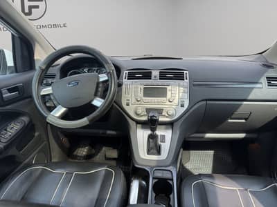 Ford Kuga Titanium Individual*Pano*Xenon*AHK*Navi*PDC — slika 12