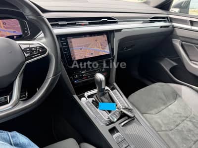 Volkswagen Arteon 2.0 TSI DSG*R LINE*PANO*IQ*VIRT*KAMER*AHK — slika 18