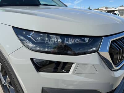 Skoda Kodiaq 2.0 TDI*7xSITZ*DSG*4M*VIRT*PANO*LED*AHK! — slika 8