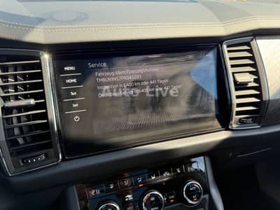 Skoda Kodiaq 2.0 TDI*7xSITZ*DSG*4M*VIRT*PANO*LED*AHK! — slika 26