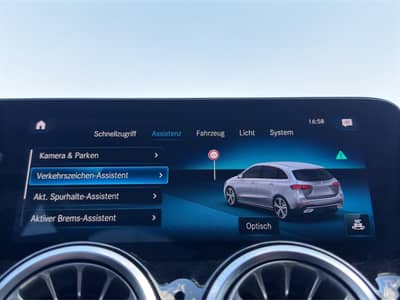 Mercedes-Benz B 200 AMG-Line Edition 2021 Night*MBEAM*Kamera* — slika 21