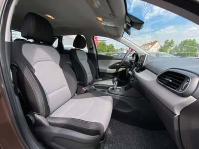 Hyundai i30 Select Tempo/Assistenz/USB/Bluetooth/Klima — slika 7