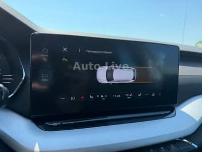 Skoda Octavia 2.0 TDI*DSG*VIRTUAL*PANO*LED*NAVI*KAMERA — slika 15