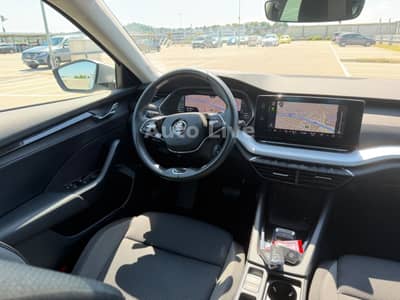 Skoda Octavia 2.0 TDI*DSG*VIRTUAL*PANO*LED*NAVI*KAMERA — slika 10