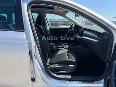 Skoda Octavia 2.0 TDI*DSG*VIRTUAL*PANO*LED*NAVI*KAMERA — slika 8
