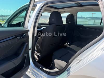 Skoda Octavia 2.0 TDI*DSG*VIRTUAL*PANO*LED*NAVI*KAMERA — slika 26