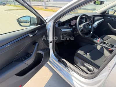 Skoda Octavia 2.0 TDI*DSG*VIRTUAL*PANO*LED*NAVI*KAMERA — slika 9