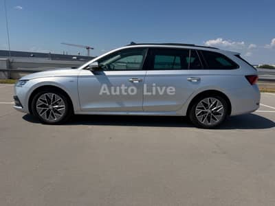 Skoda Octavia 2.0 TDI*DSG*VIRTUAL*PANO*LED*NAVI*KAMERA — slika 2