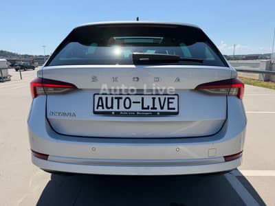 Skoda Octavia 2.0 TDI*DSG*VIRTUAL*PANO*LED*NAVI*KAMERA — slika 4