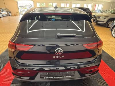 Volkswagen Golf VIII Lim. Life/Navi/LED/Kamera/Erster H/TOP — slika 9