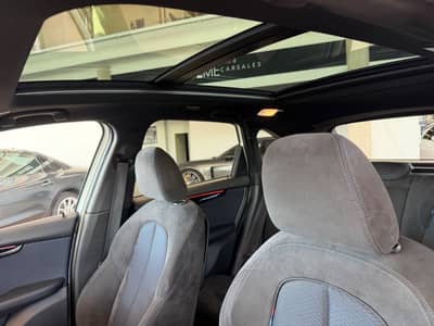 BMW 218d Active Tourer M-Sport PANO KAMERA HUD — slika 15