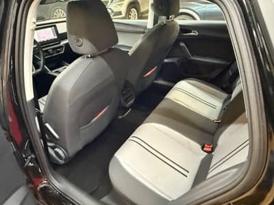 Seat Leon Sportstourer Style/Navi/LED/AHK/Virtual — slika 17