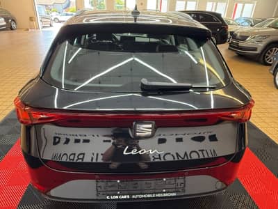 Seat Leon Sportstourer Style/Navi/LED/AHK/Virtual — slika 9