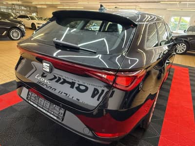 Seat Leon Sportstourer Style/Navi/LED/AHK/Virtual — slika 8