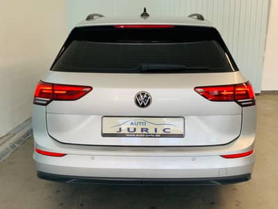 Volkswagen Golf VIII Variant Life DSG°ALCANTARA°ACC°AHK°1Hd — slika 3