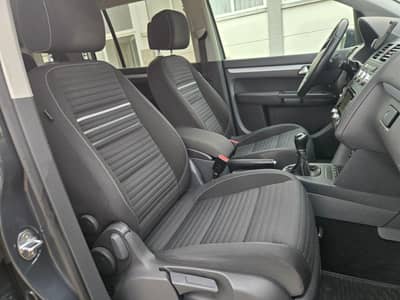 Volkswagen Touran 2.0 TDI"Cup"7-Sitzer"Navi"Kamera"Tempomat — slika 9