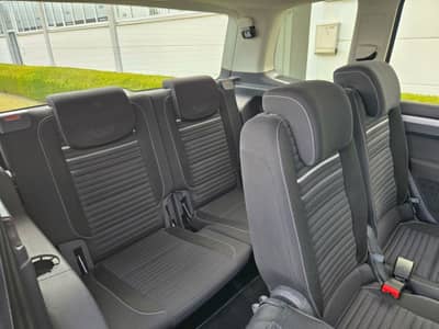 Volkswagen Touran 2.0 TDI"Cup"7-Sitzer"Navi"Kamera"Tempomat — slika 6