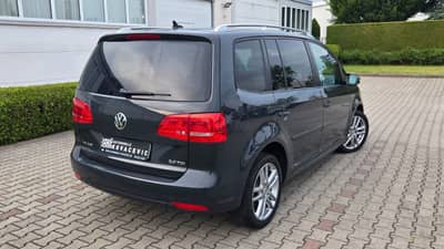 Volkswagen Touran 2.0 TDI"Cup"7-Sitzer"Navi"Kamera"Tempomat — slika 3