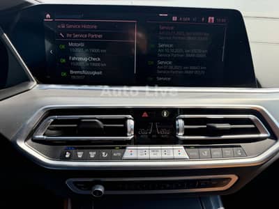 BMW X5 xDrive 45e*M PAKET*PAN*LUFT*NAV*LASER*360*VOL — slika 38