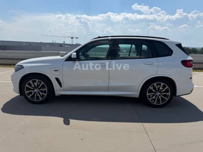 BMW X5 xDrive 45e*M PAKET*PAN*LUFT*NAV*LASER*360*VOL — slika 2