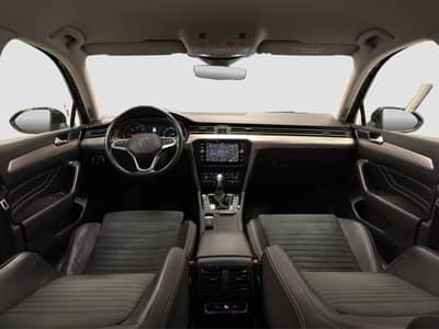 Volkswagen Passat ELEGANCE DSG+MATRIX+ACC+ALCANTARA+AHK — slika 12