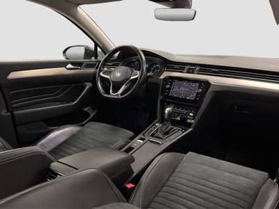 Volkswagen Passat ELEGANCE DSG+MATRIX+ACC+ALCANTARA+AHK — slika 13