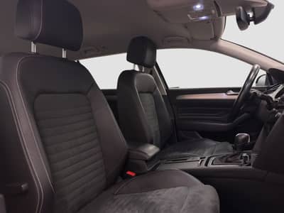 Volkswagen Passat ELEGANCE DSG+MATRIX+ACC+ALCANTARA+AHK — slika 16