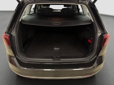 Volkswagen Passat ELEGANCE DSG+MATRIX+ACC+ALCANTARA+AHK — slika 25
