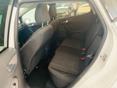 Ford Fiesta Trend°Apple Car°KAMERA°SHZ°TEMPOMAT° — slika 24