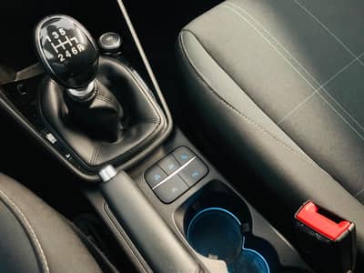 Ford Fiesta Trend°Apple Car°KAMERA°SHZ°TEMPOMAT° — slika 14