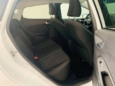 Ford Fiesta Trend°Apple Car°KAMERA°SHZ°TEMPOMAT° — slika 19