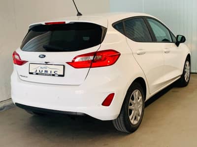 Ford Fiesta Trend°Apple Car°KAMERA°SHZ°TEMPOMAT° — slika 4